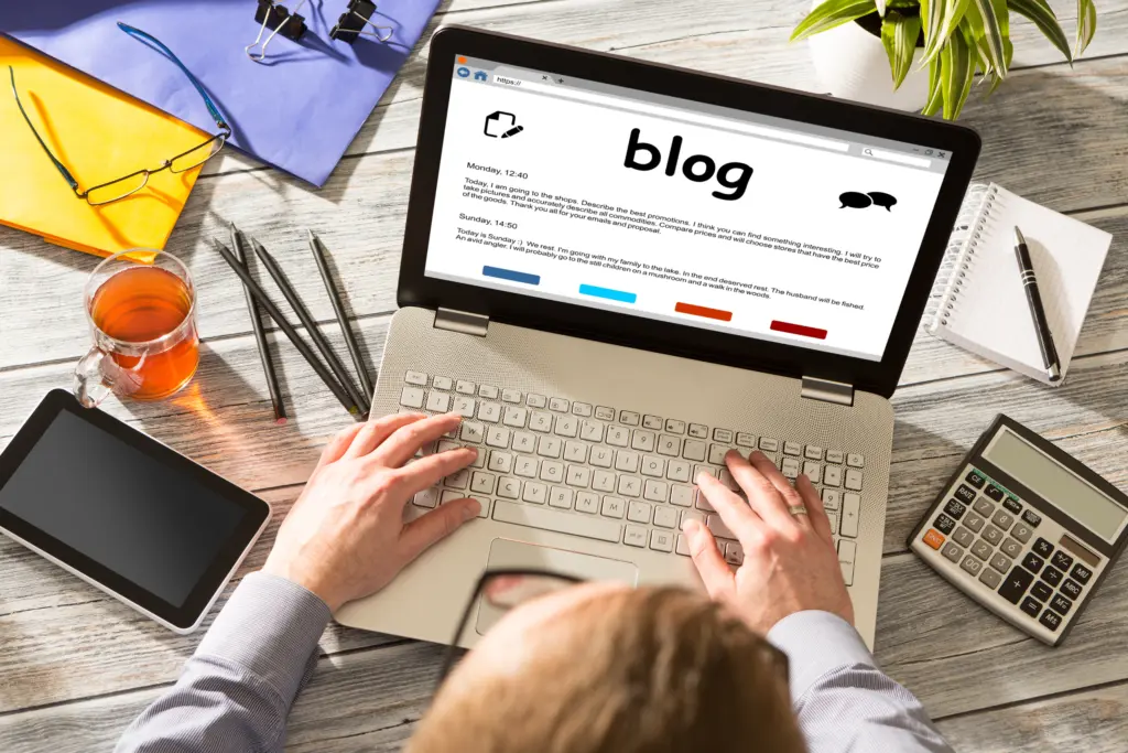 low-investment business ideas: blogging business